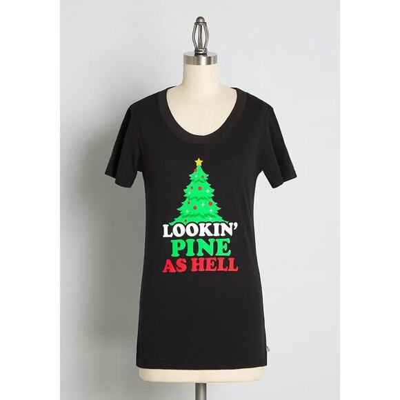 Size 2X • ModCloth •Mod Cloth Lookin  Pine Graphic Tee T-Shirt Christmas Holiday - Picture 1 of 3